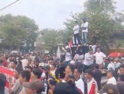 Ribuan Warga Muba Kepung Kantor Pemkab dan DPRD, Tolak Penutupan Sumur Minyak Rakyat, Desak Legalisasi Segera